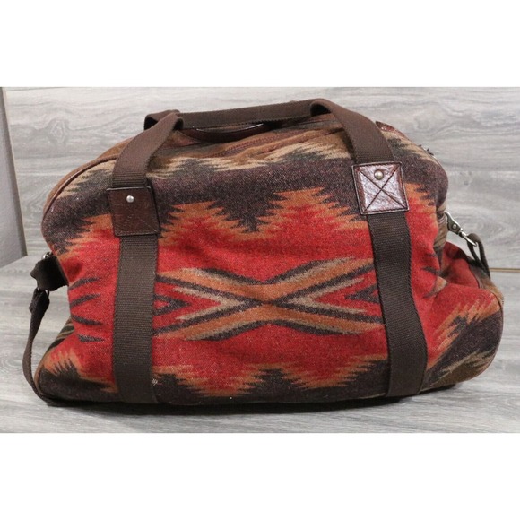 RARE PENDLETON Southwestern Aztec Blanket Wool Duffle Weekender Bag Wheels - Picture 4 of 16